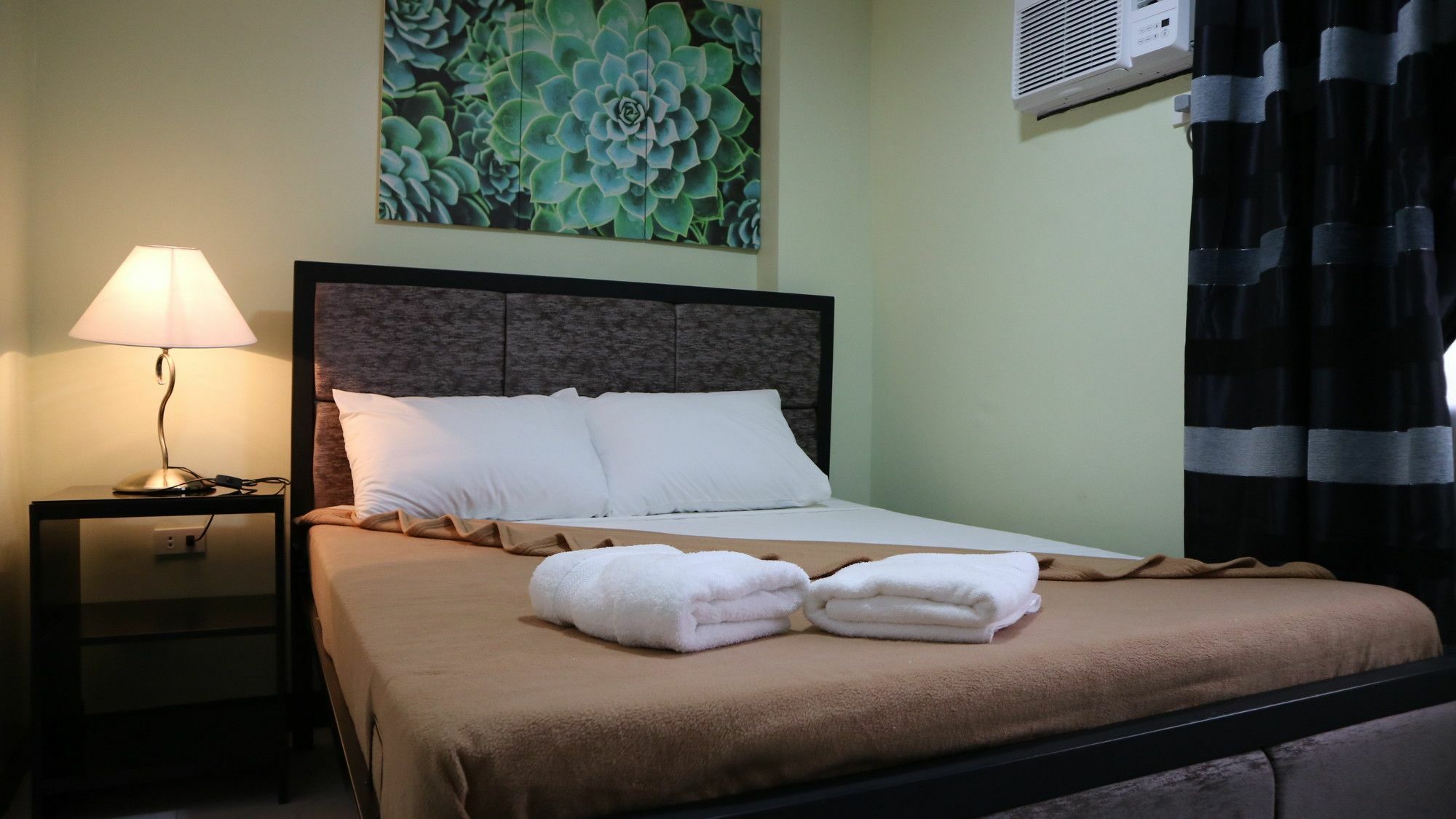 Doniti Suites And Events Place Mandaluyong Luaran gambar
